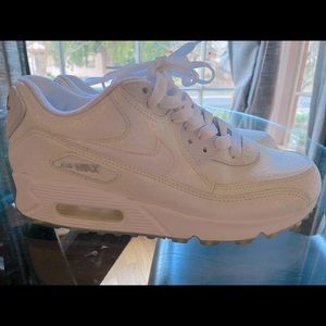 NIKE AIR MAX 90